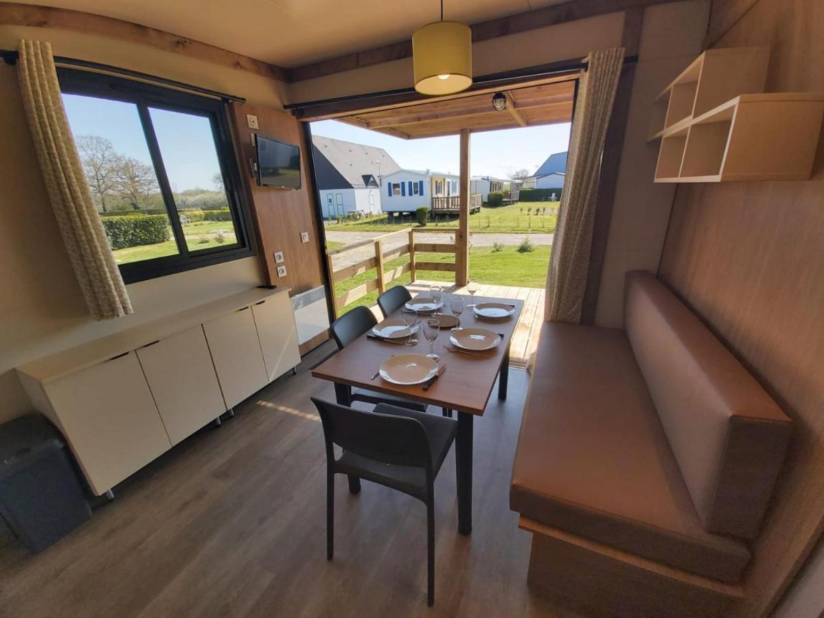 Camping Sainte Mere Eglise מראה חיצוני תמונה
