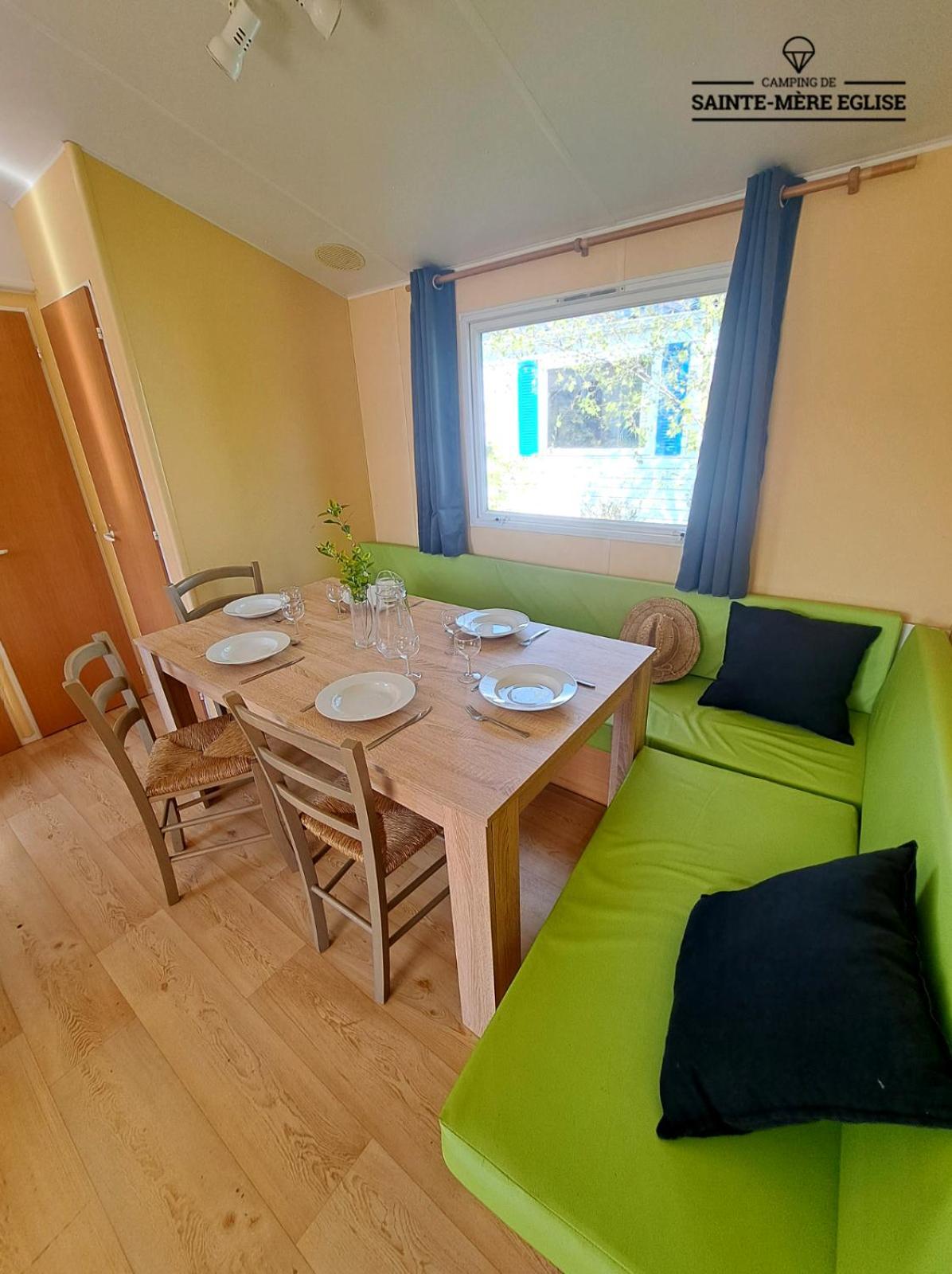Camping Sainte Mere Eglise מראה חיצוני תמונה